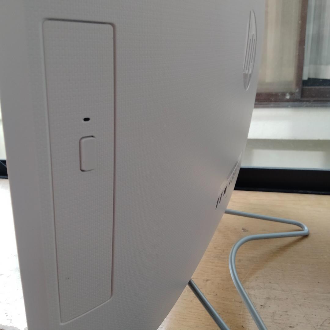 HP 一体型 8世代 i5 256G 2T ツインストレージ 1920×1080 HP EliteStudio 8