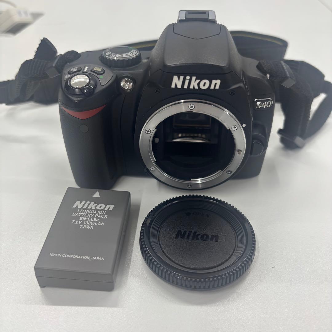 Nikon D40 デジタル一眼レフカメラ ブラック Amazon | Nikon デジタル一眼レフカメラ D40 ブラック ボディ D40B