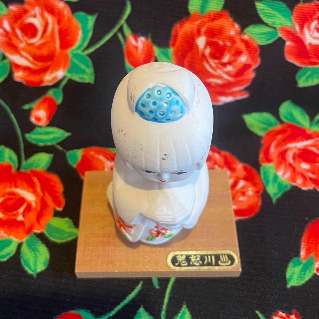 伝統的な日本の陶器人形 - メルカリ