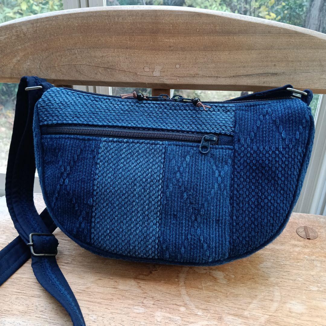 古布藍染木綿二重剣道着　小さめショルダーバッグ　ハンドメイド 第19回世界剣道選手権大会の日本代表に寄贈した 「武州正藍染刺子」の