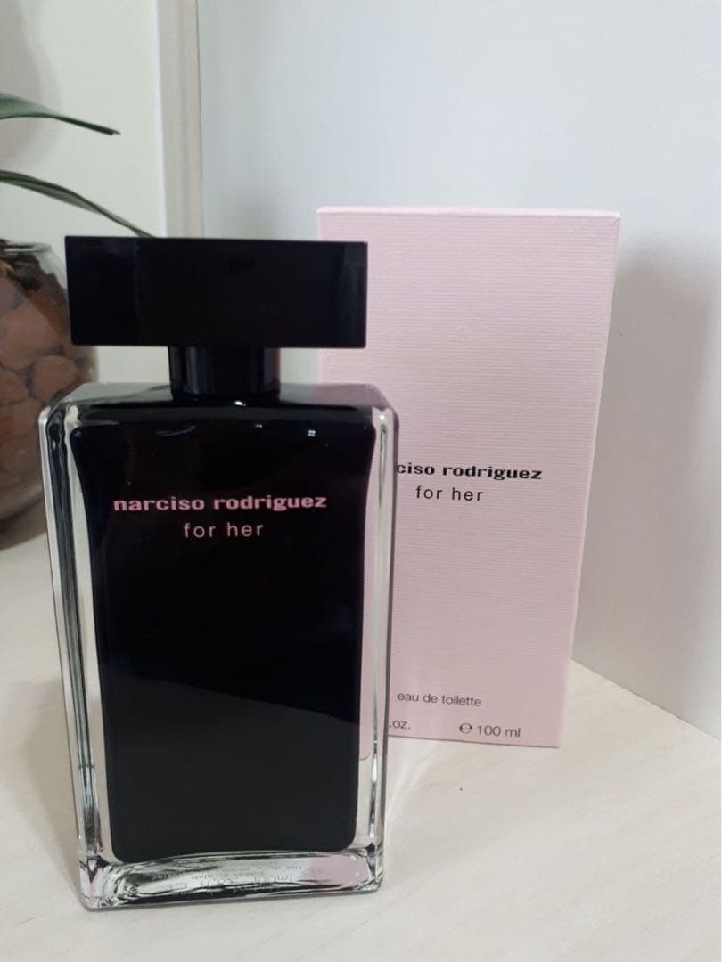 香水(女性用) narciso rodriguez for her 100ml Narciso Rodriguez for her 女性淡香水100ml