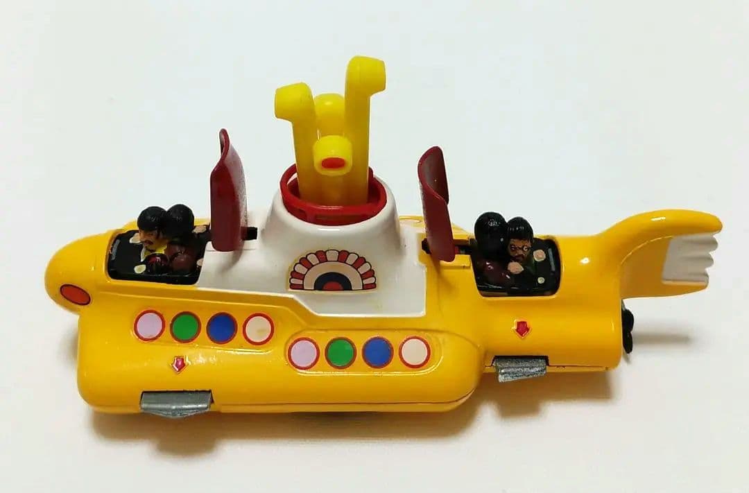 ビートルズ イエローサブマリン1968年♧CORGIコーギー初型オリジナル