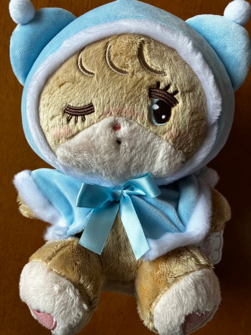 Lil ala mode おめかしポンチョぬいぐるみ ラテ♡ - メルカリ