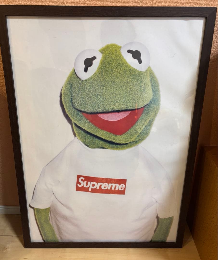 supreme カーミット ポスター - メルカリ