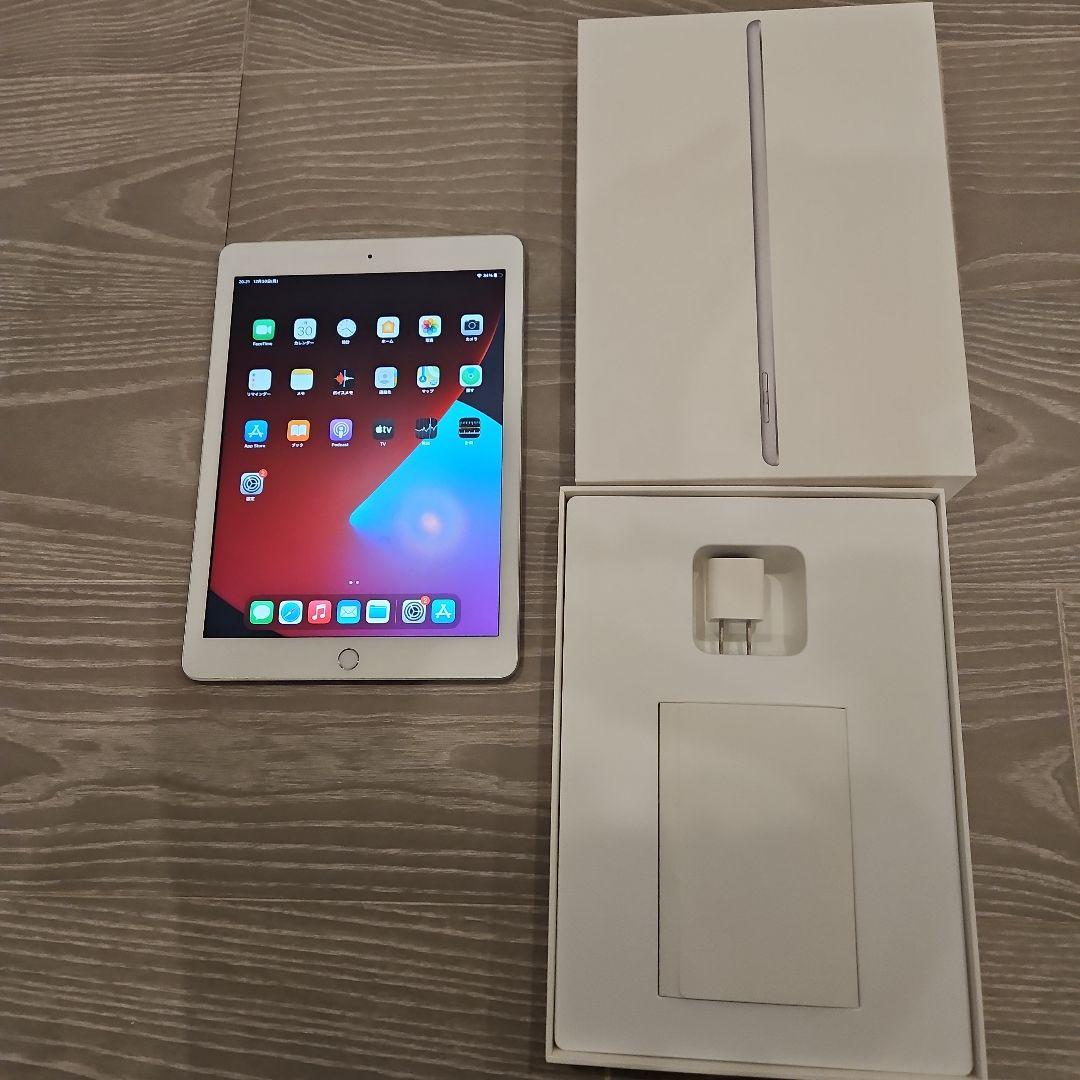 Apple iPad 5世代 32GB Wi-Fi+Cellular シルバー