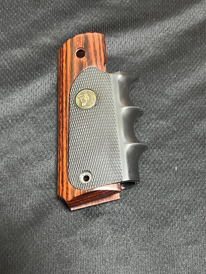 中古◇パックマイヤー ウッド &ラバーグリップ M1911 コルトガバメント