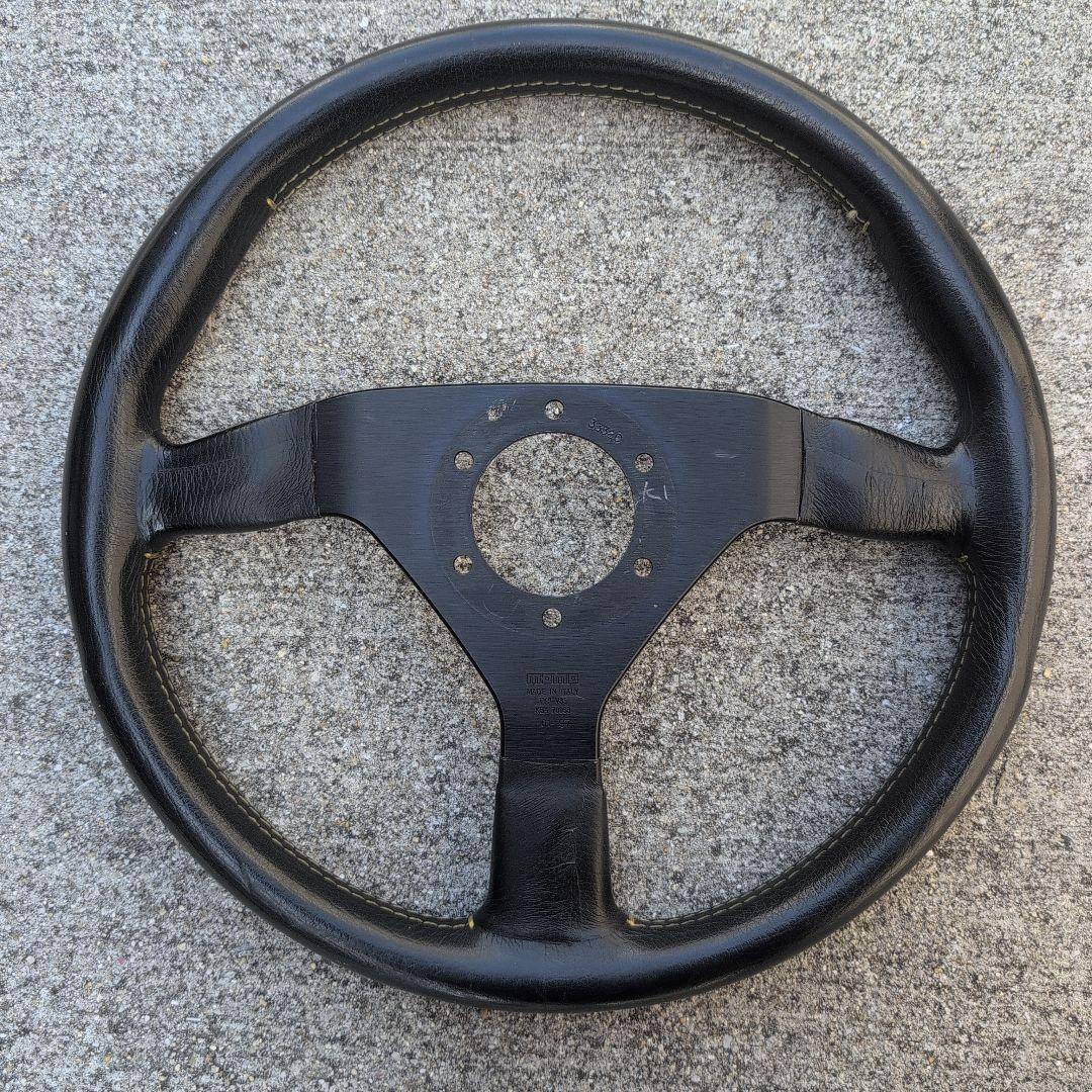 momo 3スポーク ステアリングホイール 黒 - メルカリ