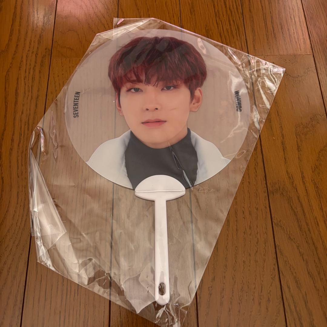 ウォヌ うちわ セット 6枚 - メルカリ