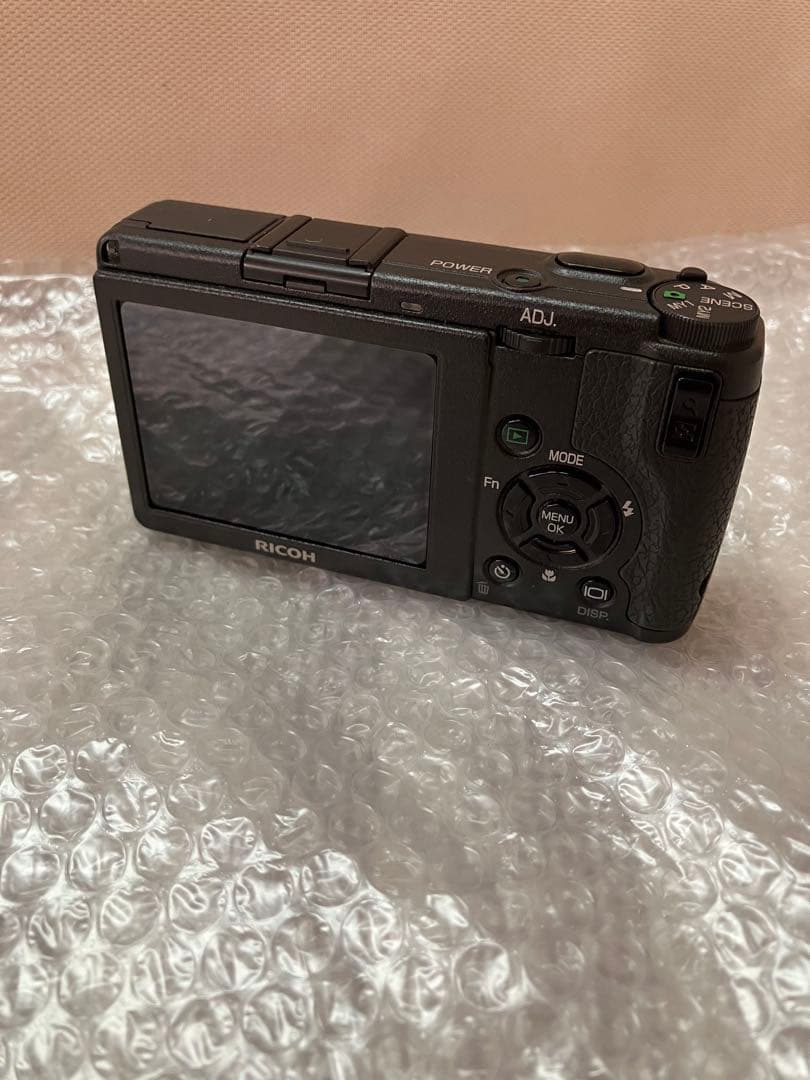 シャッター数1500回】RICOH GR DIGITAL II バッテリー2個 - メルカリ