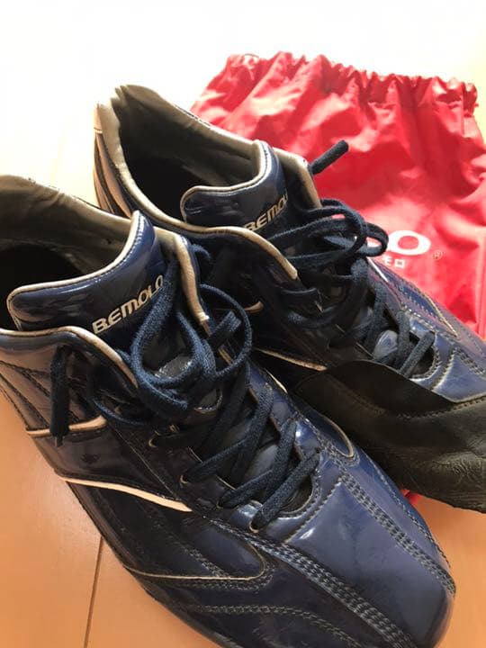 BEMOLO スパイク レア 某プロ野球選手実使用 28.0 - メルカリ