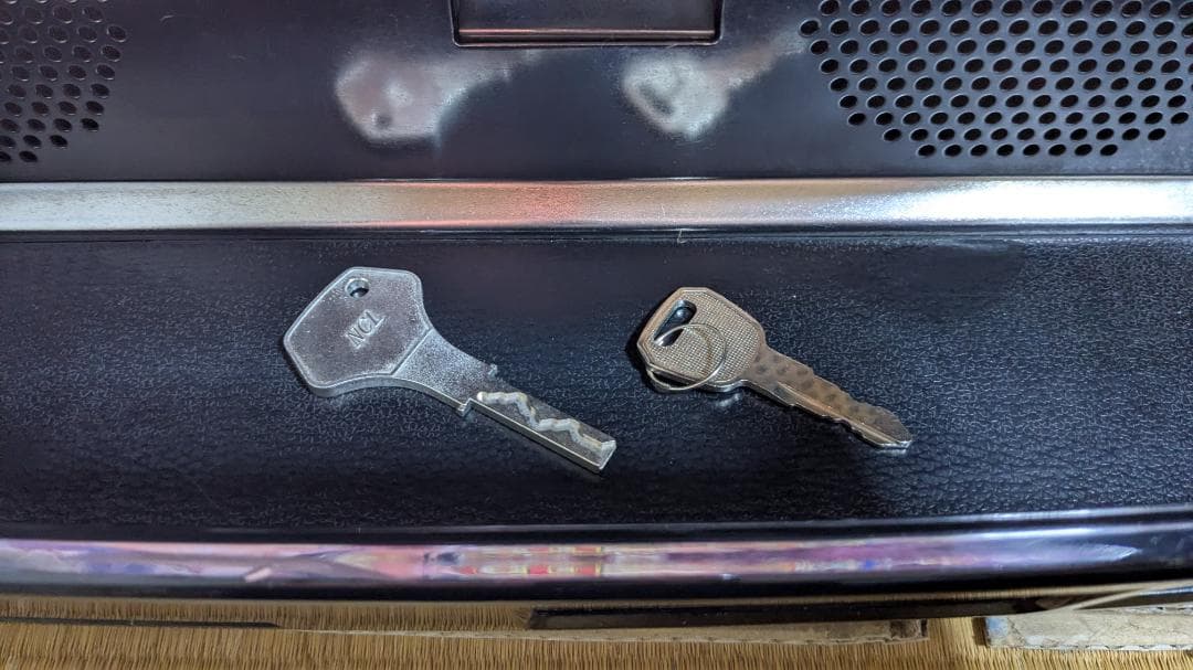 直接引き取り限定】 パチスロ実機 サクラ大戦熱き血潮に コイン不要機付