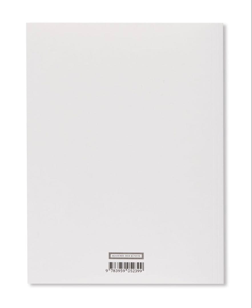 絶版‼️ MÁJ/MY by Stephanie Kiwitt