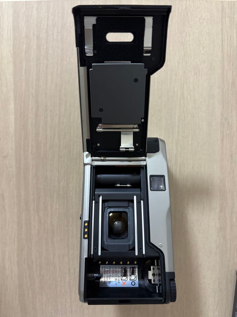 ジャンク品】CONTAX フィルムカメラ シルバー（値下げ交渉可能