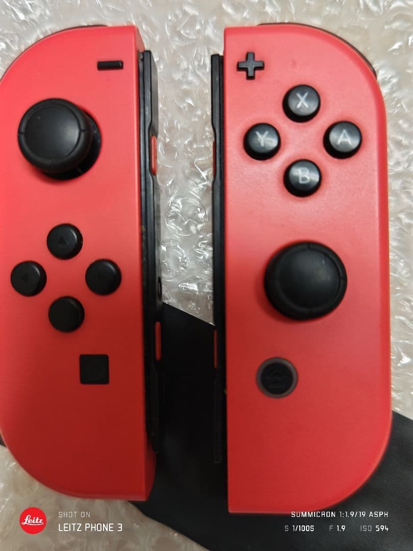 Nintendo Switch 赤 Joy-Con付き 本体 - メルカリ