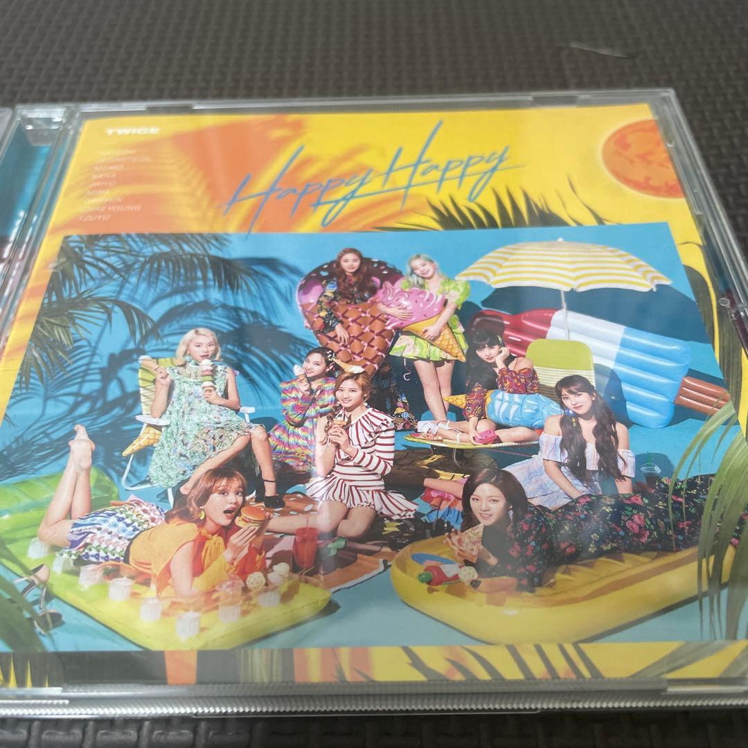 TWICE Breakthrough & Happy Happy 2枚セット - メルカリ