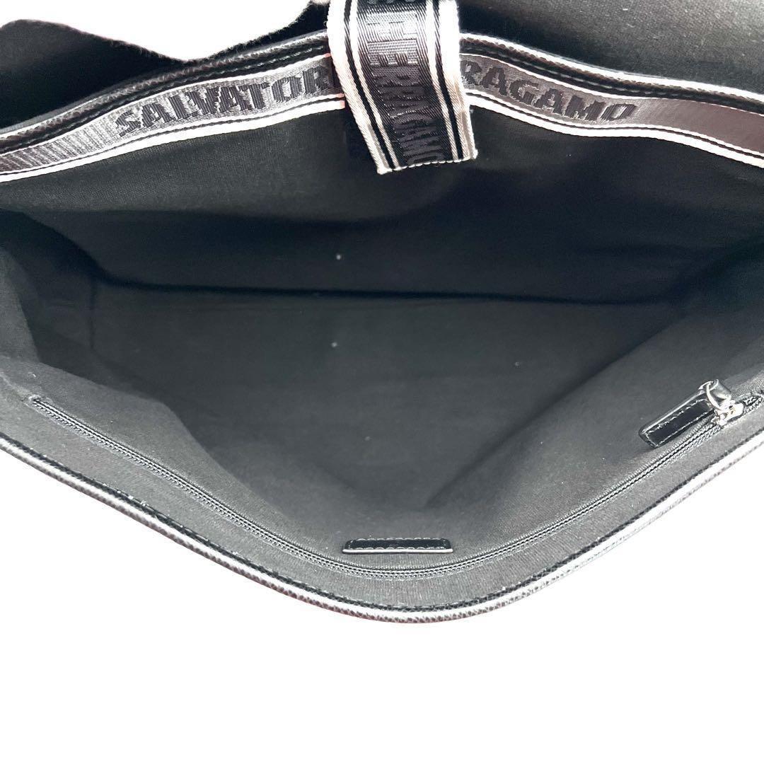 《美品》Salvatore Ferragamoレザー 2WAY ビジネスバッグ
