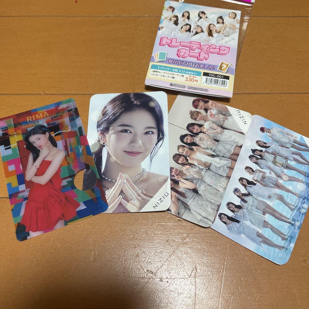 niziuトレカ4枚入り - メルカリ