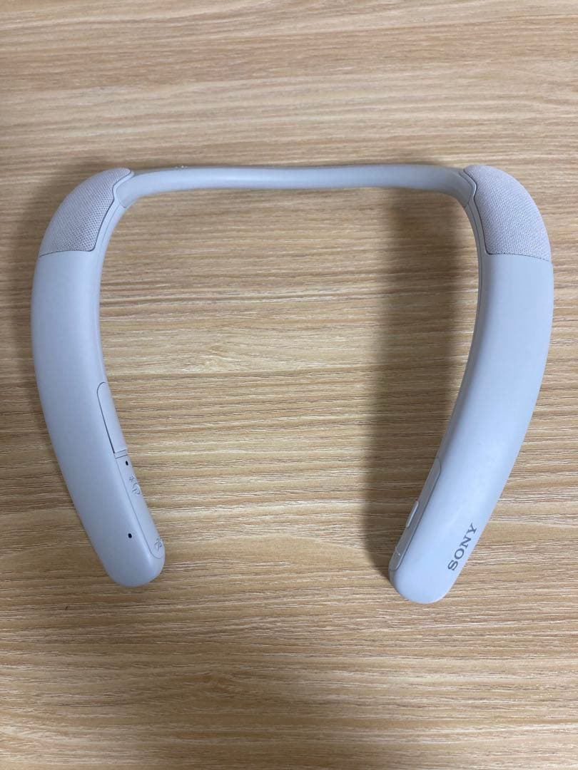 SONY ワイヤレスネックバンドスピーカー SRS-NB10 ホワイト 実機レビュー＞テレワーク、ゲームなどなどに。周りの音が聞こえる