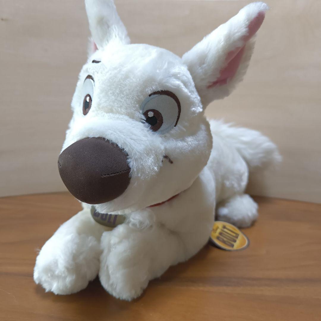 ディズニーストア 海外 ボルト BOLT レア 犬 キャラクター ぬいぐるみ
