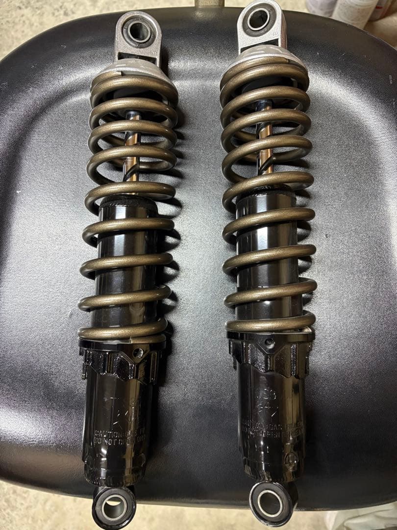 7*w様 z1 z2 kz900 美品　カヤバ　サスペンション　上下14ミリ KYB Z400FX Z1 Z2 カヤバ リアサスペンション リアショック リヤ