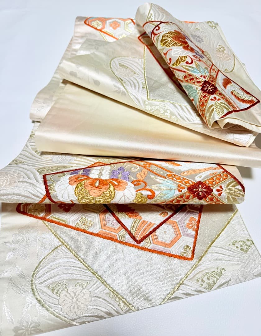 高級 袋帯 正絹 六通柄 香織袋帯 シルバー ホワイト 唐織 かるた遊び