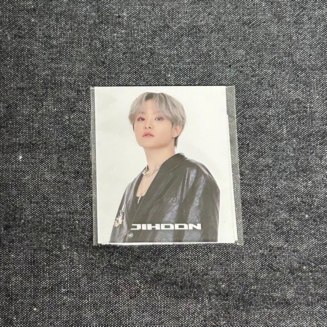 TREASURE ポップアップ ガチャガチャ ジフン ダブルステッカーセット