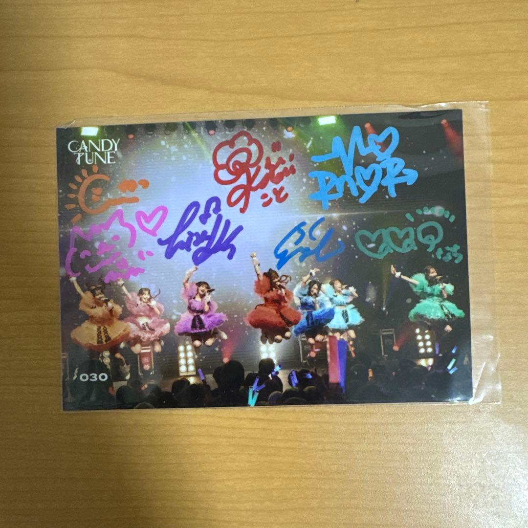 CANDYTUNE メンバー全員サイン入り生写真 - メルカリ
