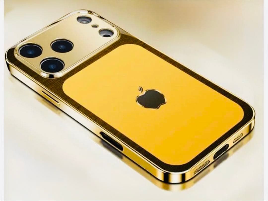 iPhone 17 ProMax ゴールドケース - メルカリ