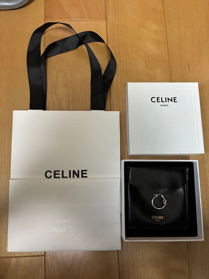 セリーヌ フープピアス 片耳用 CELINE（セリーヌ） ノットピアス フープピアス イヤーアクセサリー