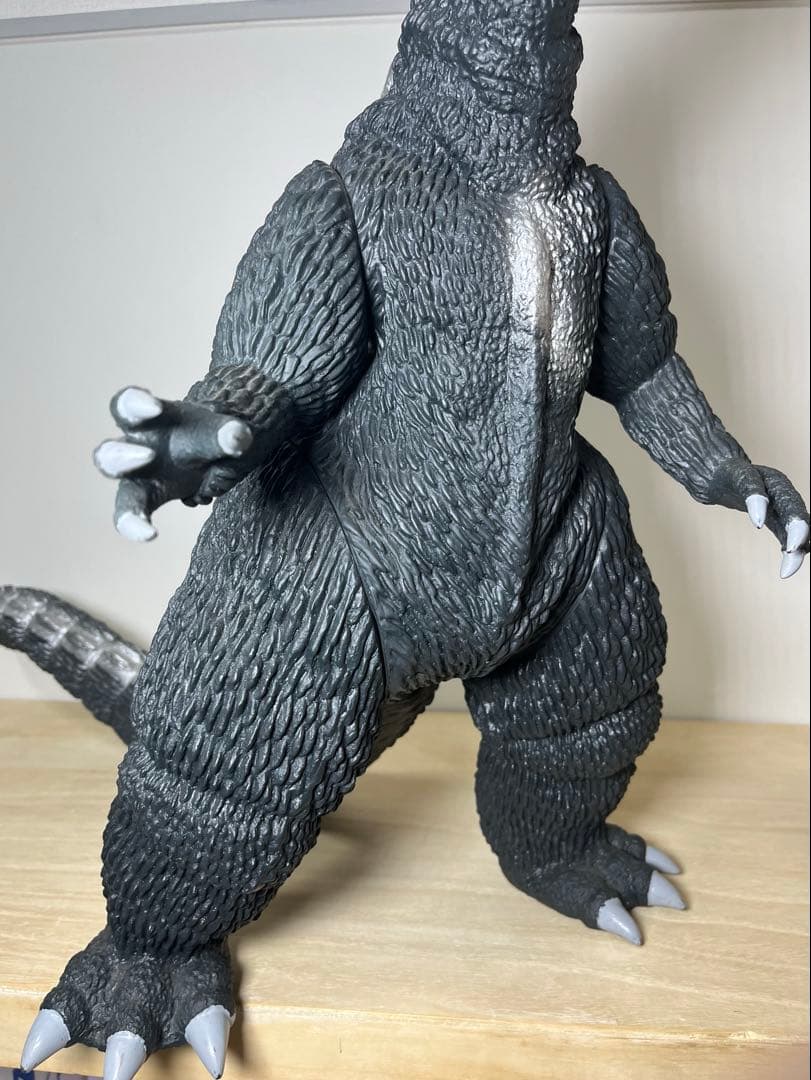 特々大 ゴジラ ソフビ 1988 BANDAI レア 年代物 - メルカリ