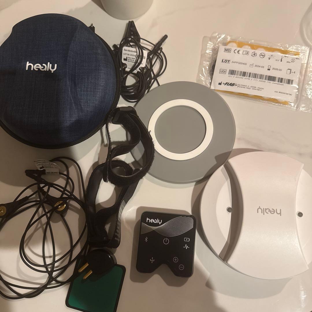 Healy デバイス ブラック マグ ポーチ付き全セット - メルカリ