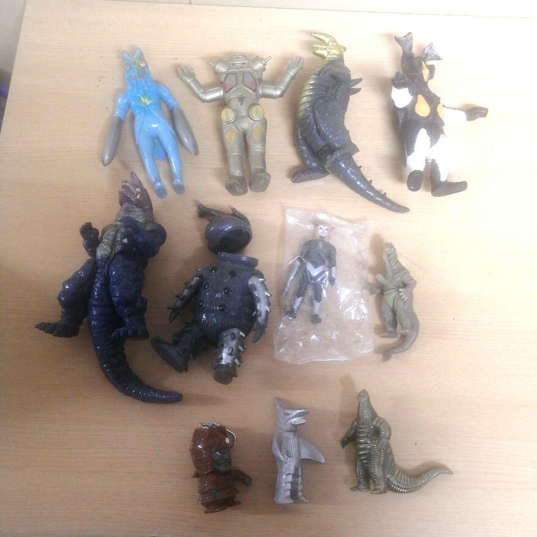 まとめ売り】ウルトラマン 仮面ライダー ウルトラ怪獣 戦隊 ソフビ人形