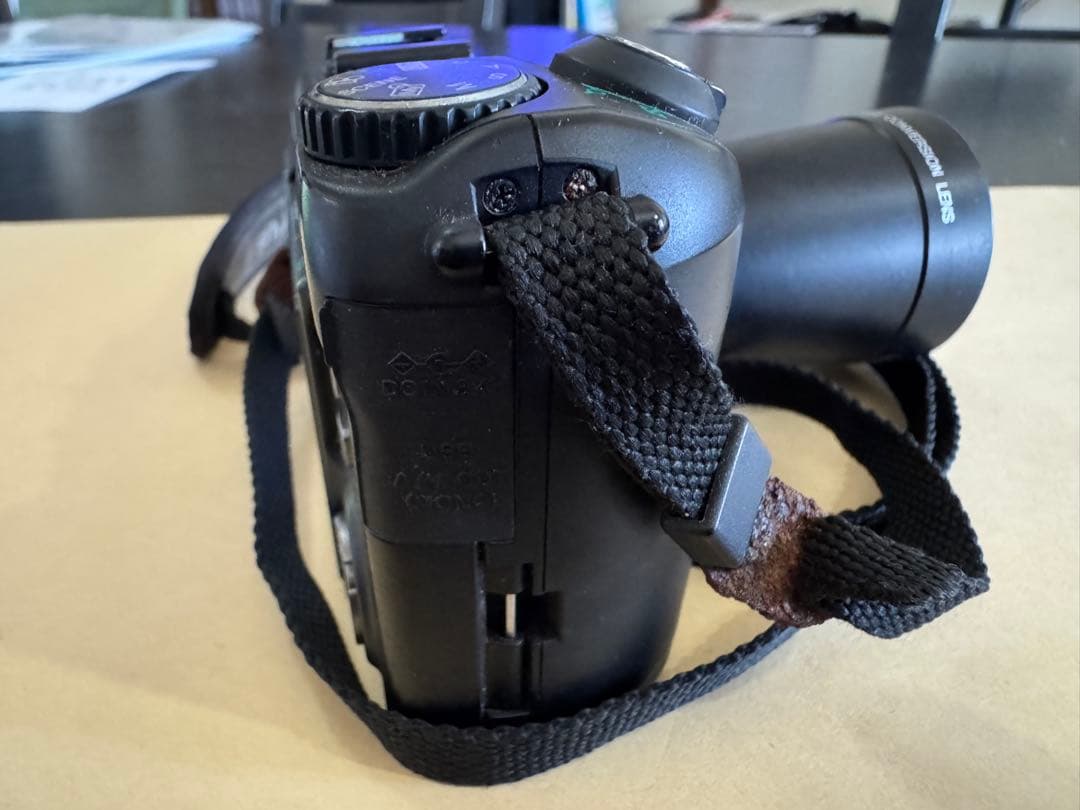 OLYMPUS SP-350 デジタルカメラ 8.0MP