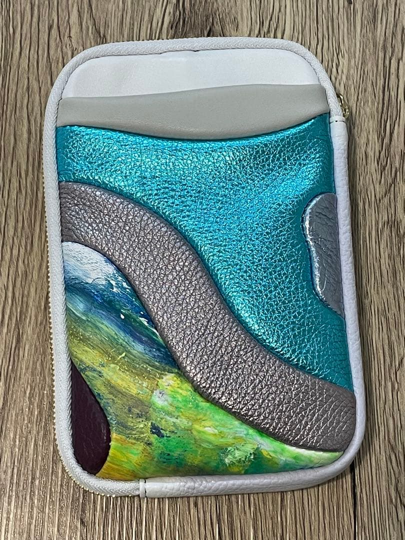 杉田陽平 artideコラボ デザイン＆サイン入り マルチコンパクトウォレット 携帯するアート】全ての工程が手作業の世界に一つだけのマルチ