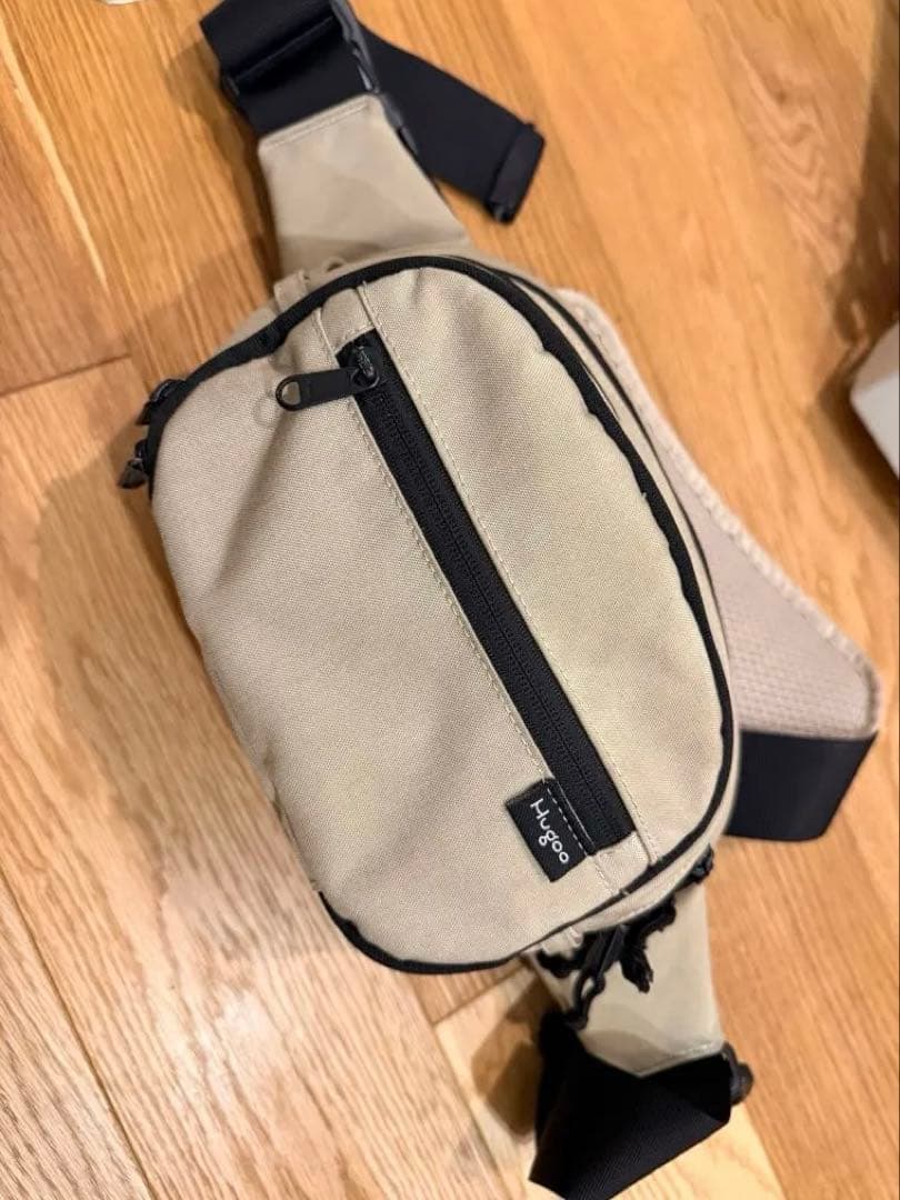hugoo ベージュ ヒップシート ポケット ショルダーバッグ