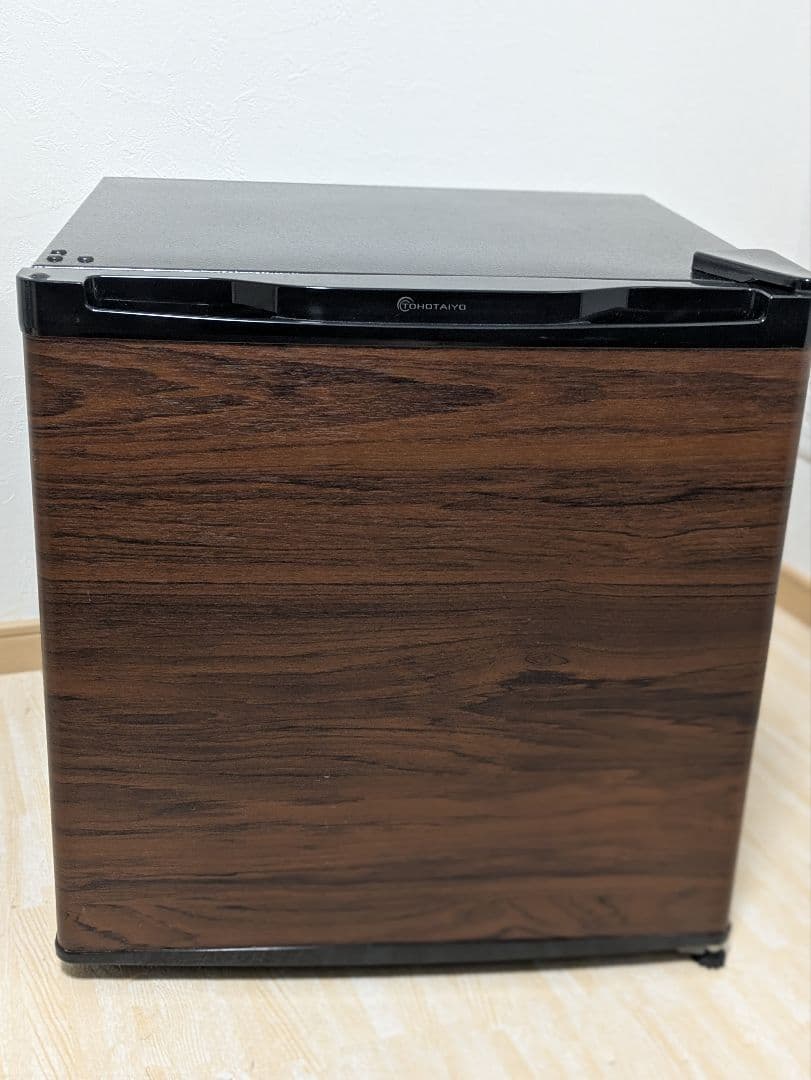 冷凍庫 2020年製 WINCOD 冷凍庫 TH-32LF1-WD