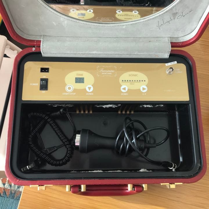 feminine 高級美顔器