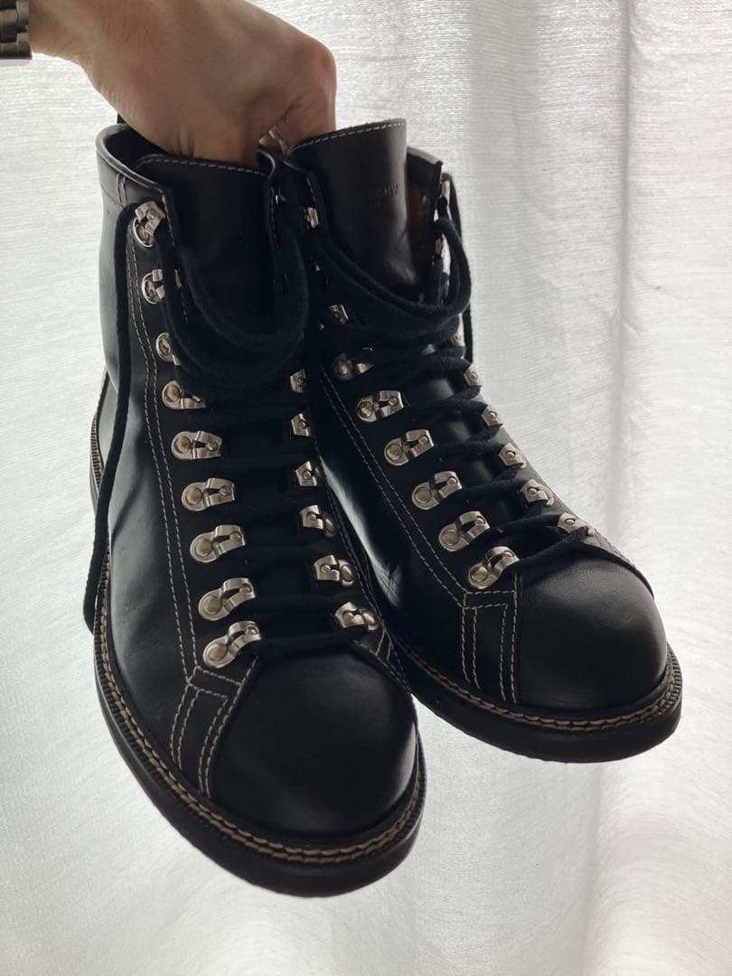 ジバンシィ GIVENCHY 黒レザーハイカットブーツ 42 ジバンシィ新作メンズスニーカー「JAW」