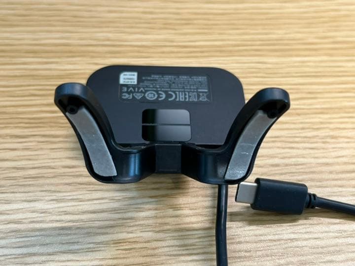 中古】VIVE フェイシャルトラッカー - メルカリ
