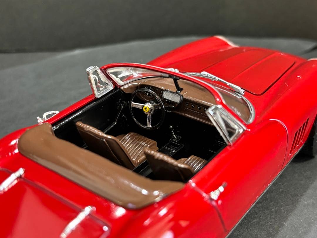 素人製作 】イタレリ フェラーリ275 スパイダー 1/24プラモデル完成品