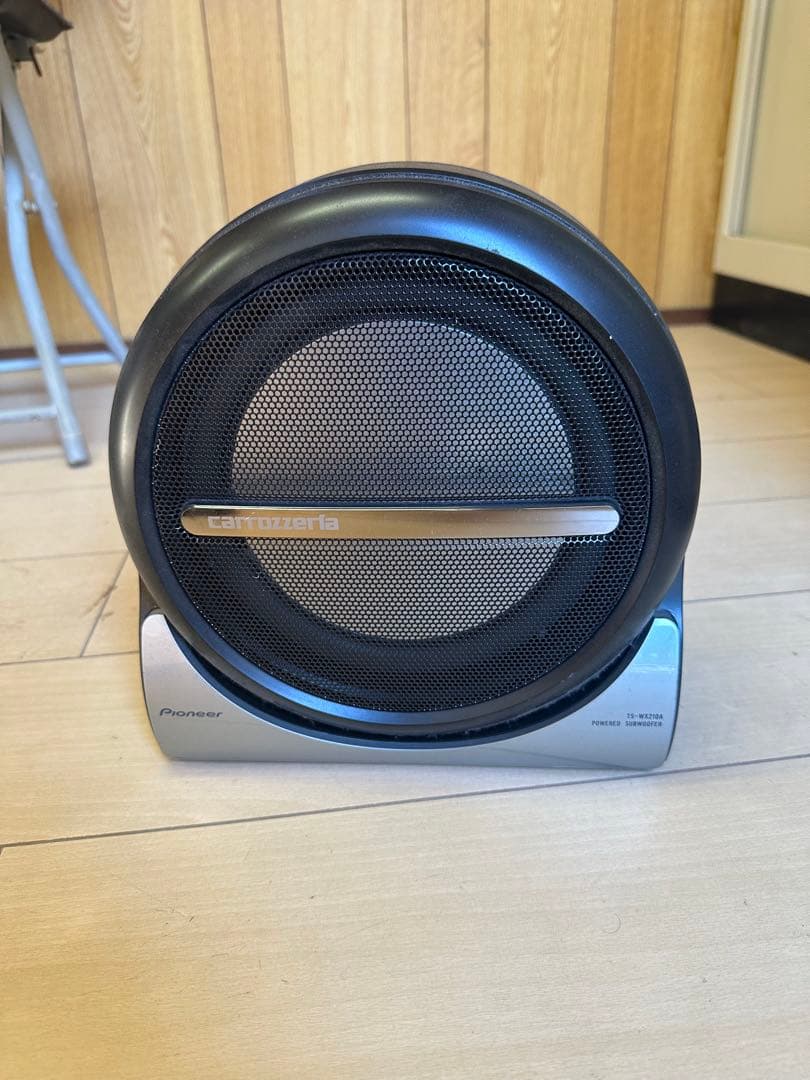 Carrozzeria　Pioneer TS-WX210A サブウーファーです PIONEER carrozzeria TS-WX210A パワードサブウーファー動作確認済み