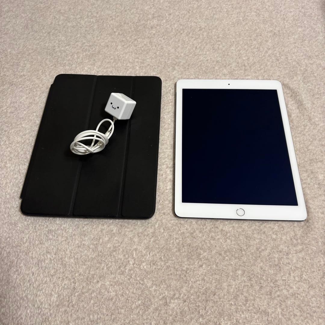 iPad Air2 64GB｜アップル純正ケース・ケーブル一体型充電器付き Apple USB-C to Lightning アップル 純正 正規品 1m 充電コード 純正品