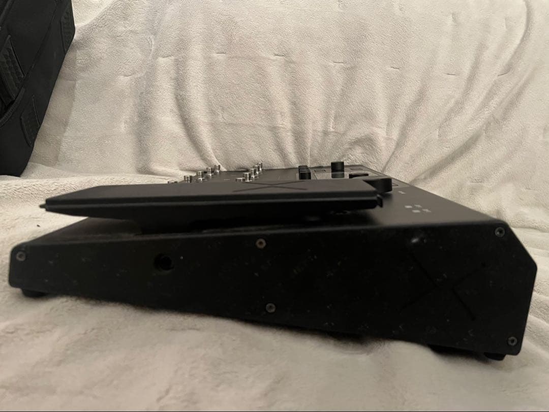 《最終値下げ》LINE6 HELIX LT 専用ケース付き