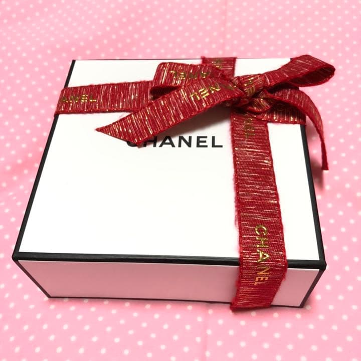 CHANEL シャネル N°5 オードゥパルファム 限定 シャネル / シャネル N°5 オードゥ パルファム (ヴァポリザター) 50ml