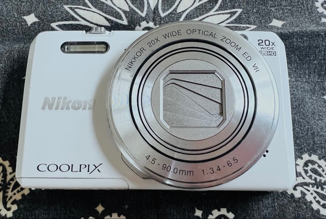 Nikon COOLPIX S7000 20倍光学ズーム