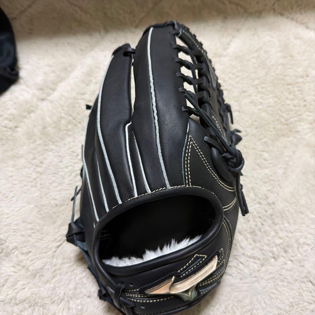 キャット様優先定価2.5万 値下げ⭕️ Mizuno Global Elite 硬式用【グローバルエリート】ジャパン【外野手用／サイズ16N
