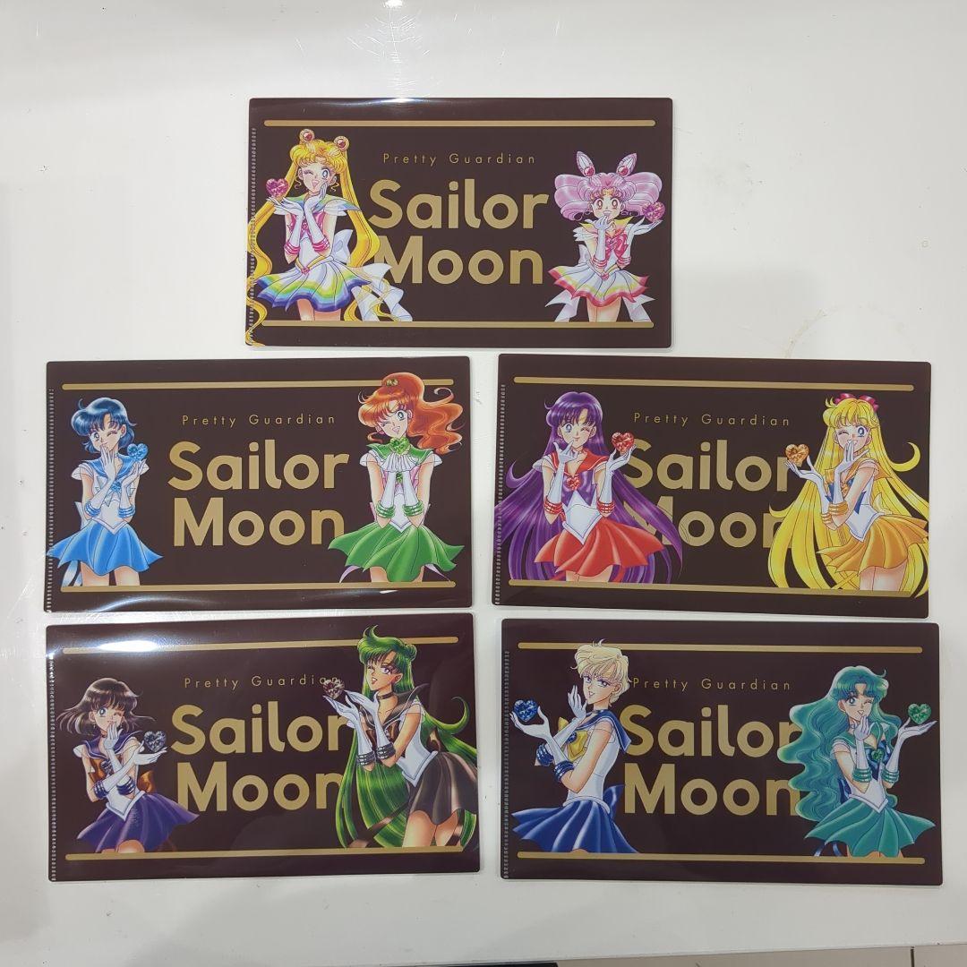 セーラームーン オリジナル マルチケース 全5種セット 明治 - メルカリ