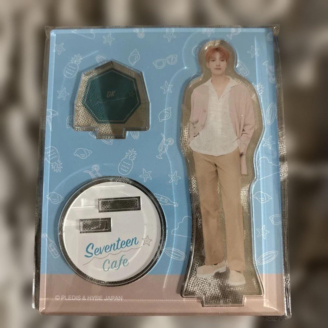 Seventeen Cafe ドギョム アクスタ - メルカリ