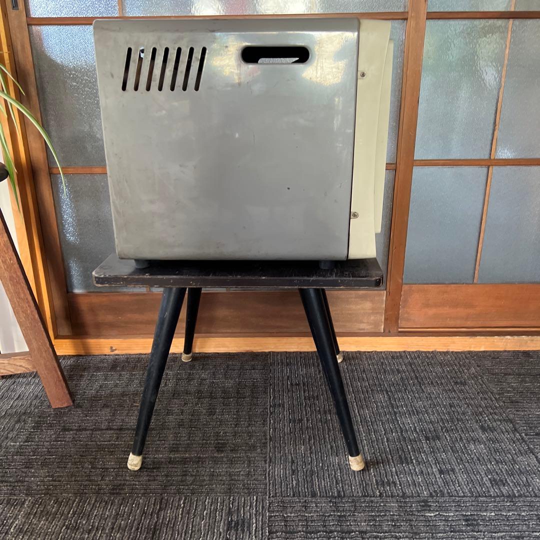 白黒テレビ 昭和レトロ アンティーク - メルカリ