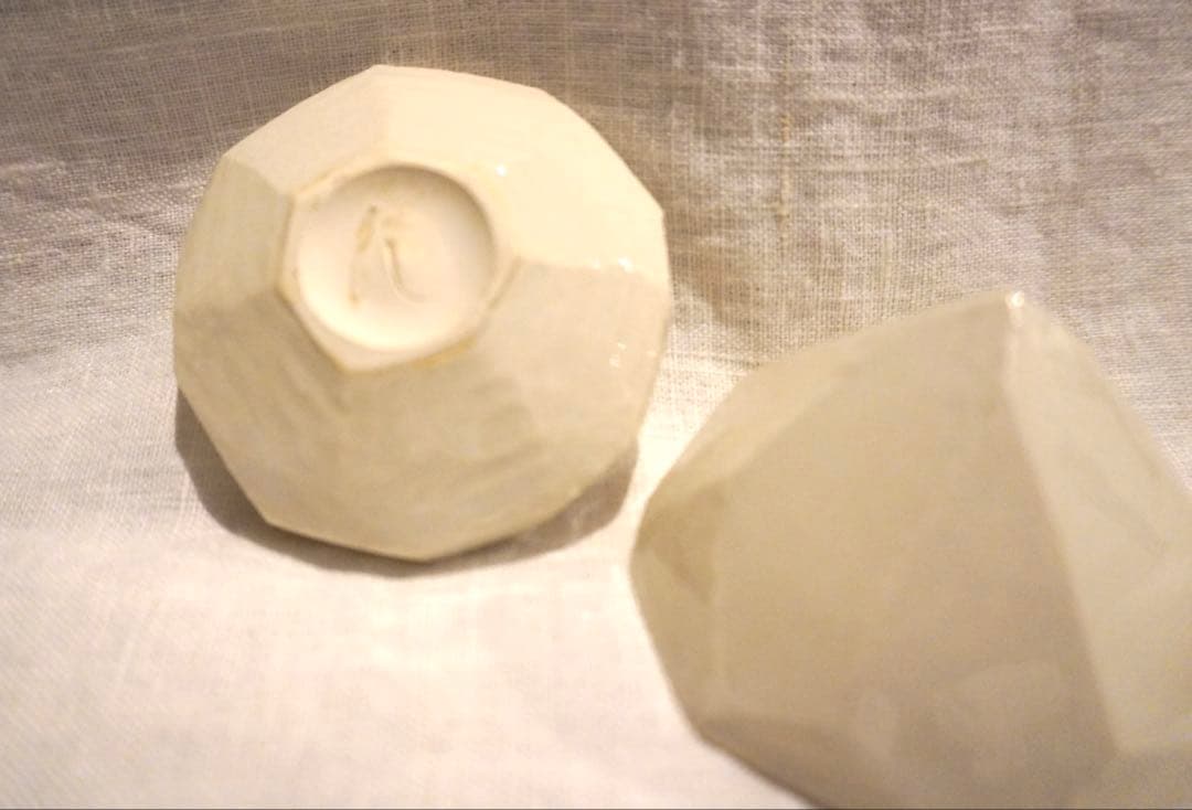 中里花子_ 蓋物 ダイアモンド 塩入れ